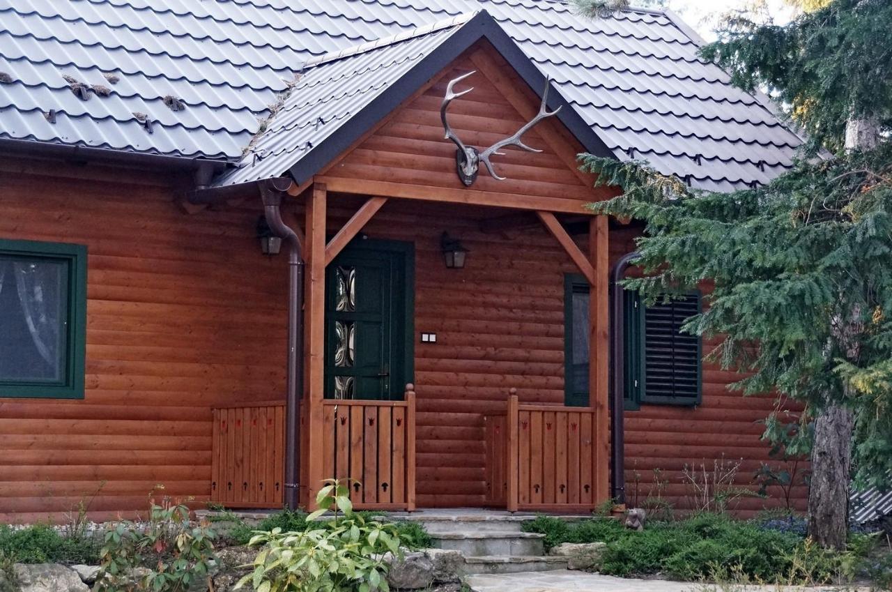 Ferienwohnung Fenyves Vendeghaz Bábolna Exterior foto