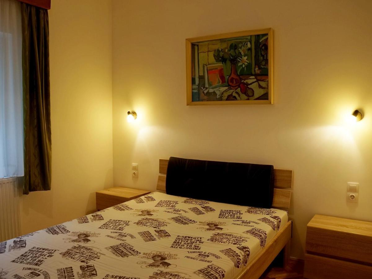 Ferienwohnung Fenyves Vendeghaz Bábolna Exterior foto